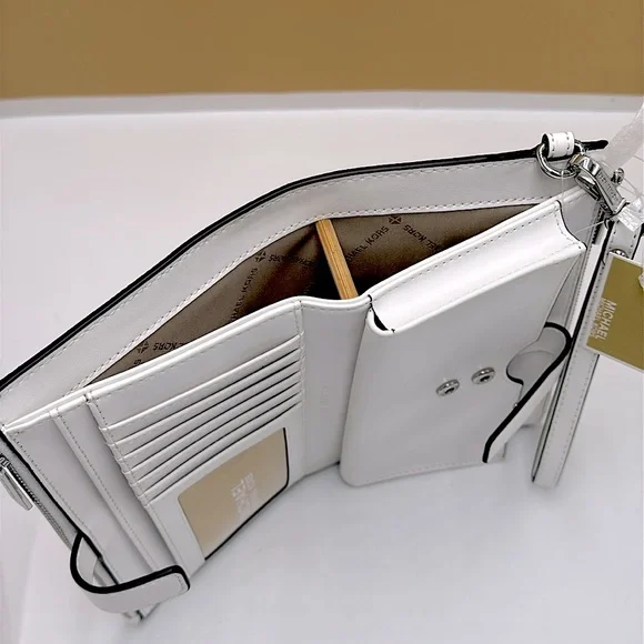 Michael Kors Jet Set Travel Large Embellished Signature Logo Wristlet
Dragonfrui - Picture 12 of 16